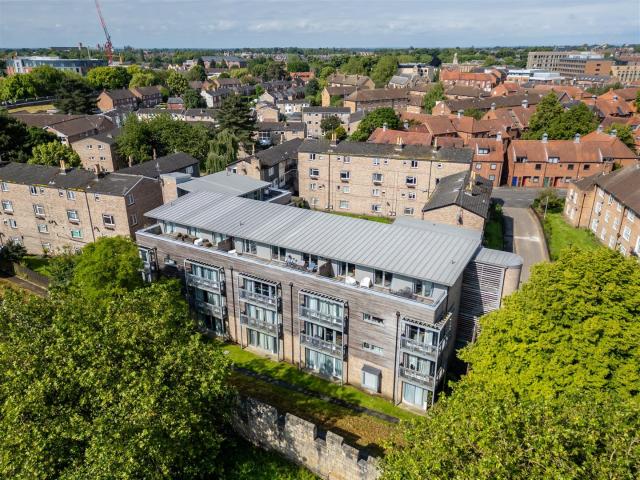 Apartment at City Walls, York