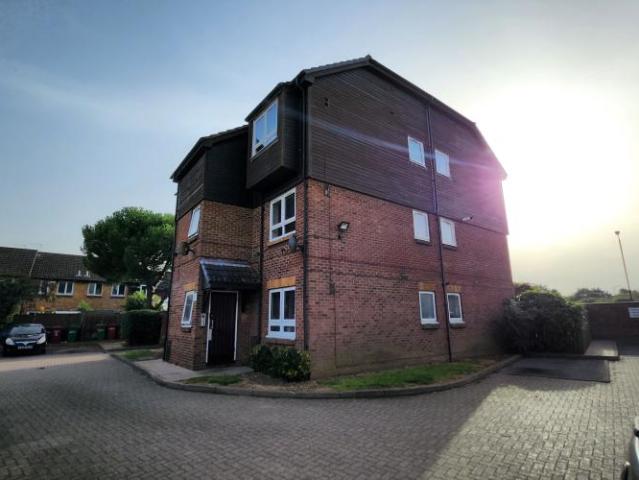 Apartment at Cippenham Lane, Slough