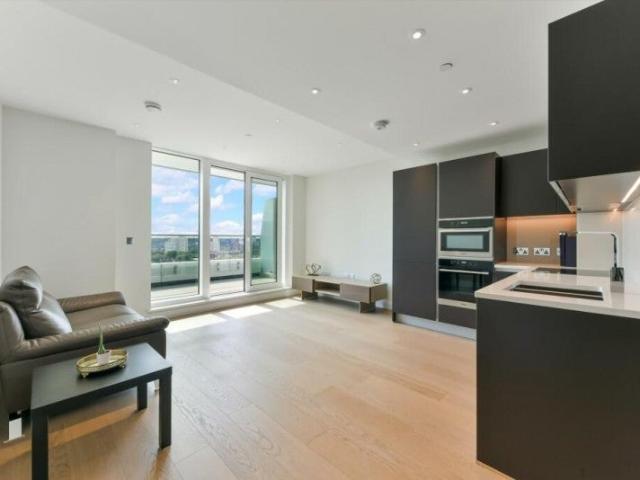 Apartment at Circus Road North, Greater London
