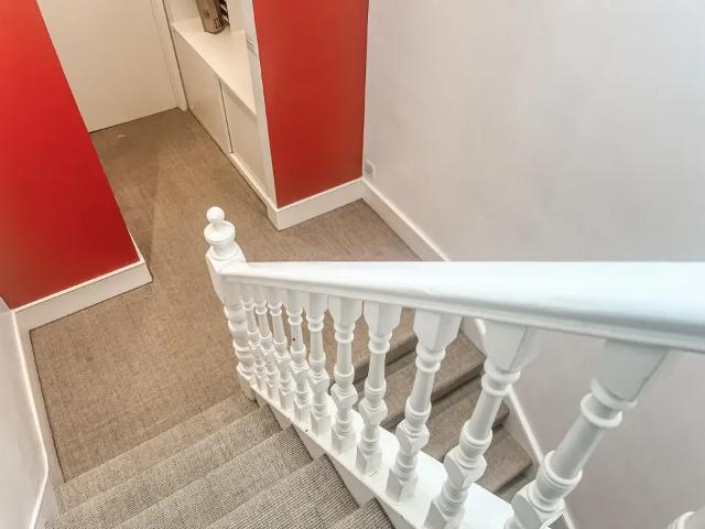 Apartment at Clapham Common North Side, Greater London