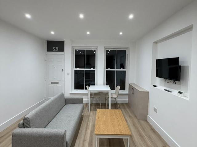 Apartment at Clapham Manor Street, Greater London