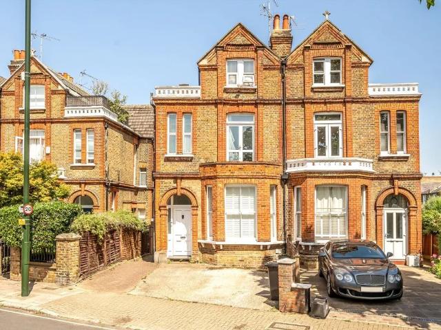 Apartment at Claremont Road, Greater London