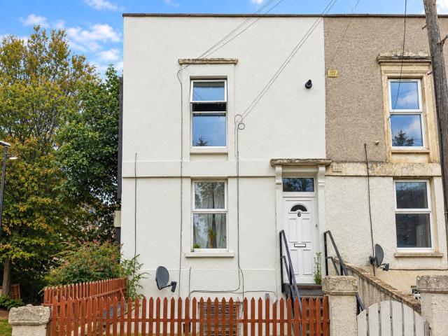 Apartment at Claremont Street, Bristol