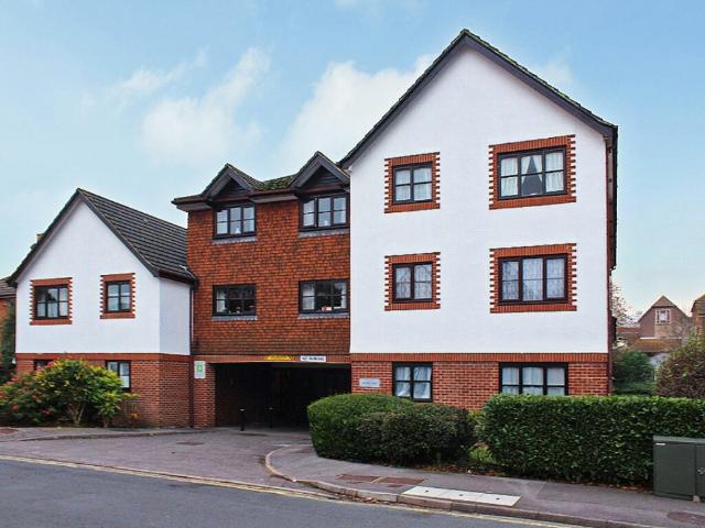 Apartment at Clarence Road, Hart