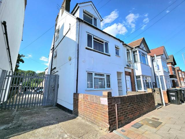 Apartment at Clarendon Road, Luton