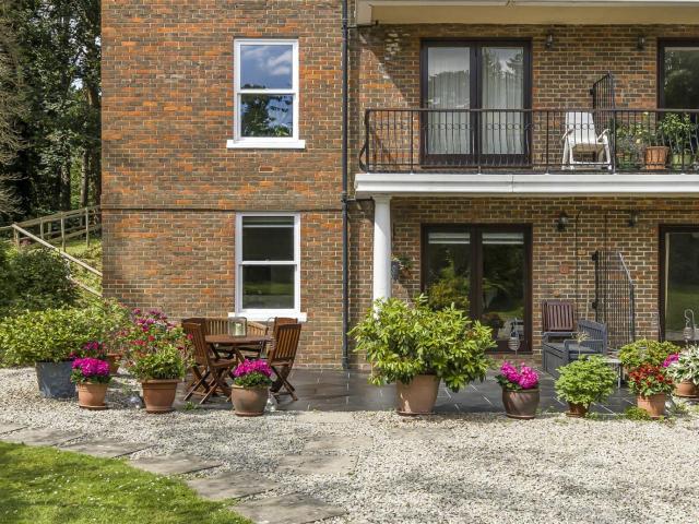 Apartment at Clarendon Road, Sevenoaks