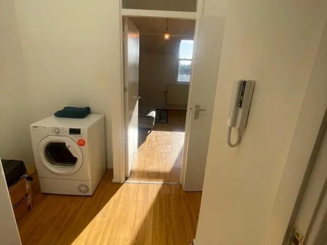 Apartment at Clifford Drive, Greater London
