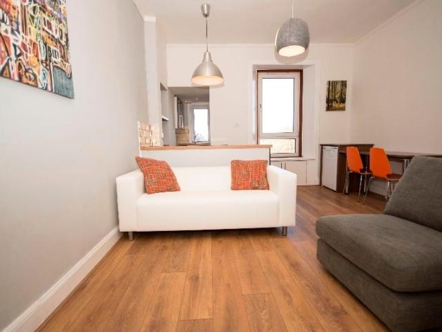 Apartment at Craigie Avenue, Ayr