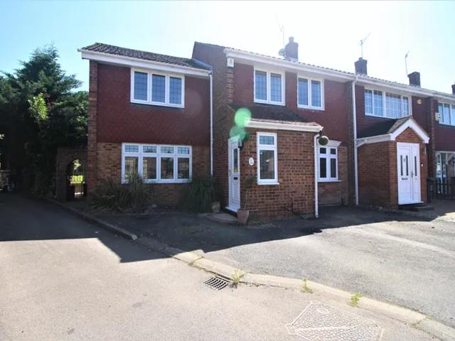 Apartment at Cranefield Drive, Three Rivers