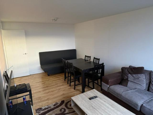 Apartment at Crawley Greenway, Crawley