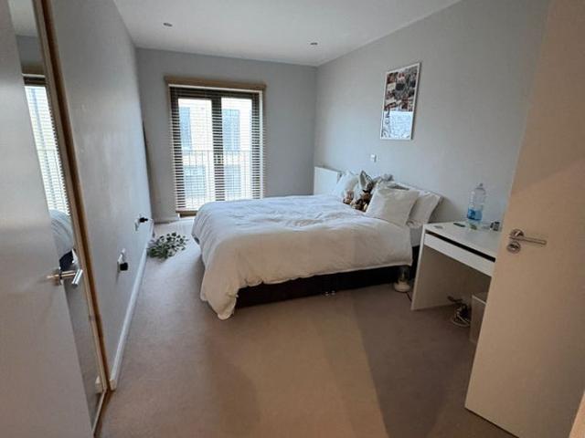Apartment at Crawshay Road, Greater London
