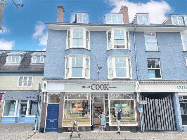 Apartment at Cricklade Street, Cotswold District