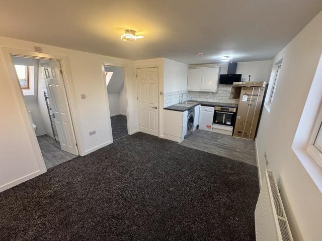 Apartment at Crossways Road, Greater London