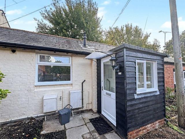 Apartment at Crossways Road, East Hampshire