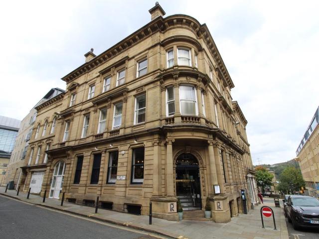 Apartment at Crossley Street, Calderdale