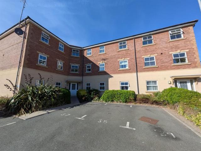 Apartment at Cysgod Y Bryn, Colwyn Bay