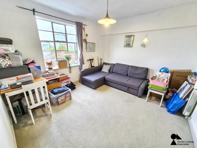 Apartment at A13, Aveley