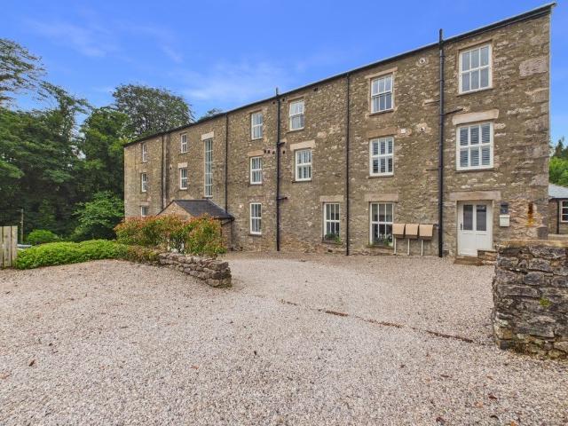 Apartment at A683, Casterton