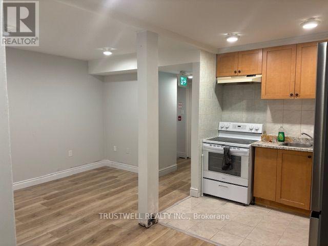 apartment at A6 14810 YONGE STREET, Aurora, Ontario, L4G1N3