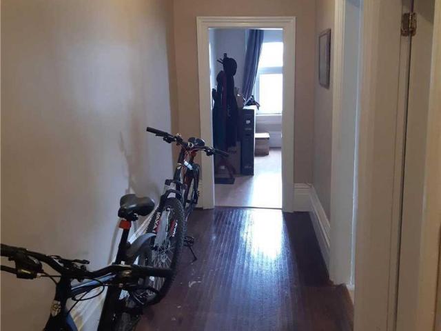 apartment at A 50 QUEEN STREET N, Caledon, Ontario, L7E1B9