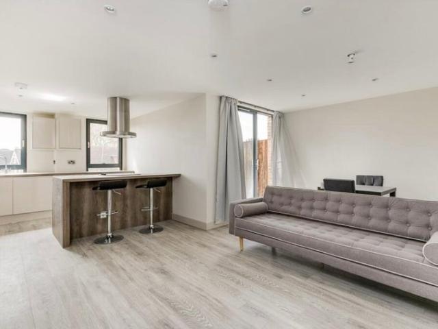 Apartment at Amesbury Avenue, Greater London