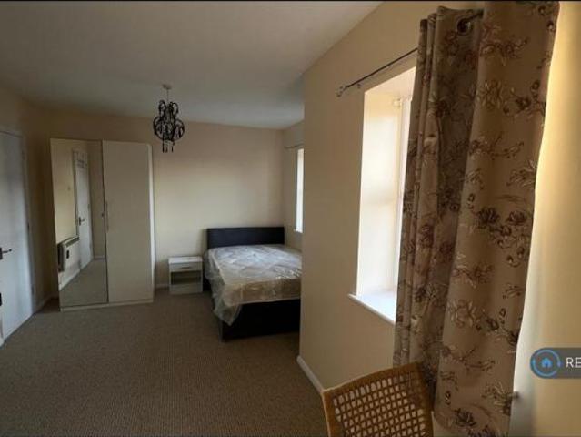 Apartment at Angelica Drive, Greater London