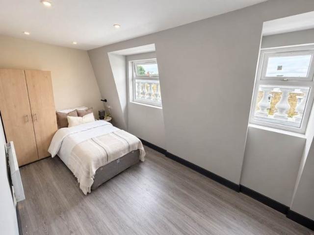 Apartment at Annette Road, Greater London