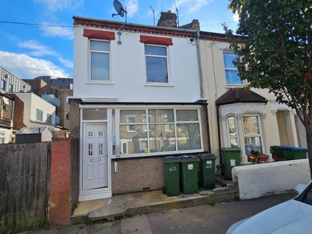 Apartment at Abery Street, Greater London