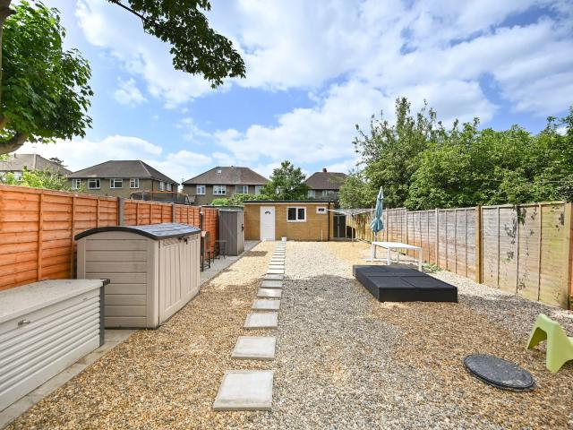 Apartment at Addison Gardens, Greater London