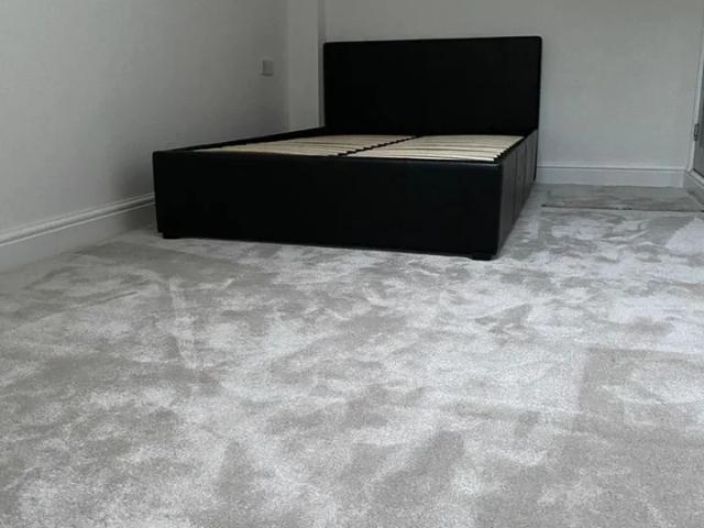 Apartment at Ainslie Wood Road, Greater London