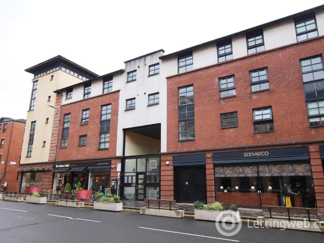 Apartment at Albion Street, Glasgow