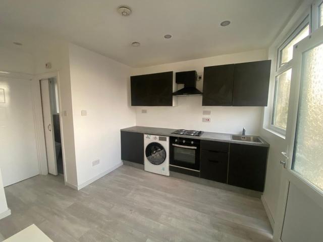 Apartment at Alexandra Avenue, Greater London