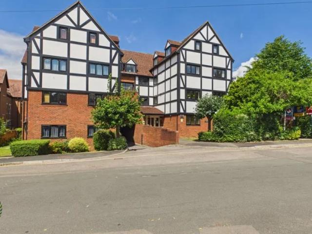 Apartment at Alexandra Road, Gloucester