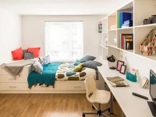 Apartment at Alexandra Road, Plymouth