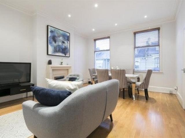 Apartment at Alkham Road, Greater London