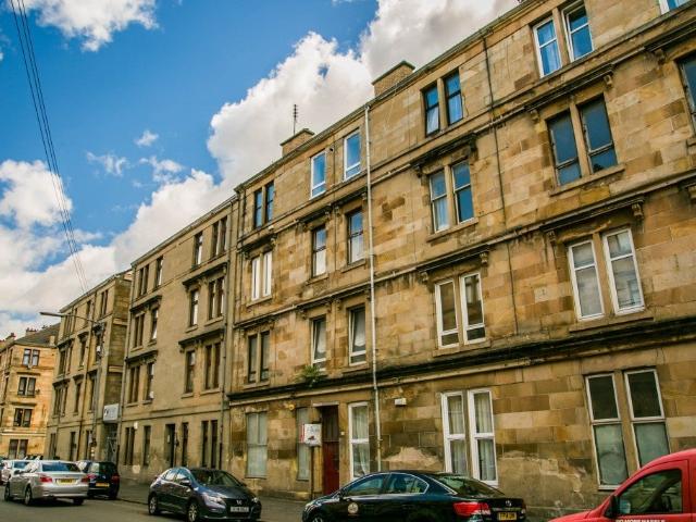 Apartment at Allison Street, Glasgow