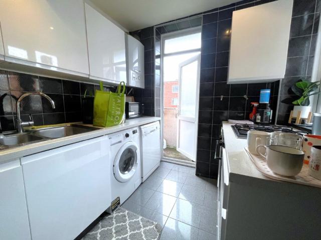 Apartment at Allitsen Road, City of Westminster