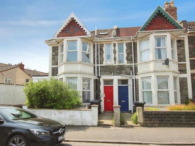 Apartment at Almorah Road, Bristol