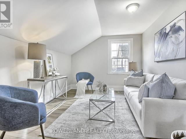apartment at APT #2 – 202 PROSPECT STREET W