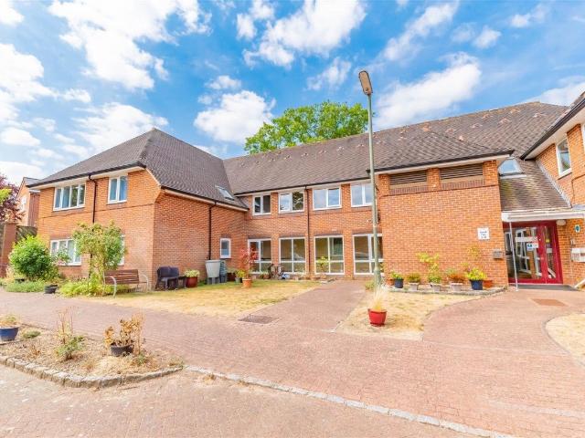Apartment at Appley Drive, Surrey Heath