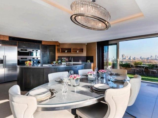 Apartment at Arlington Street, City of Westminster