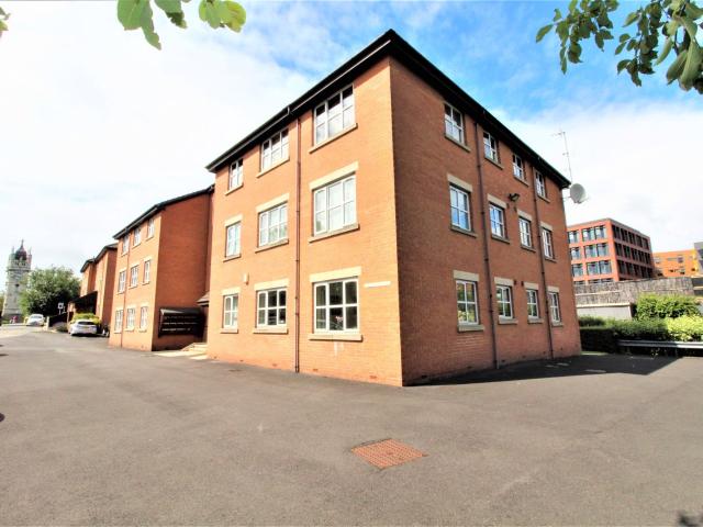Apartment at Ashlor Street, Bury