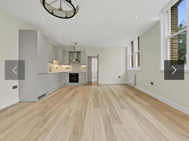 Apartment at Ashwin Street, Greater London