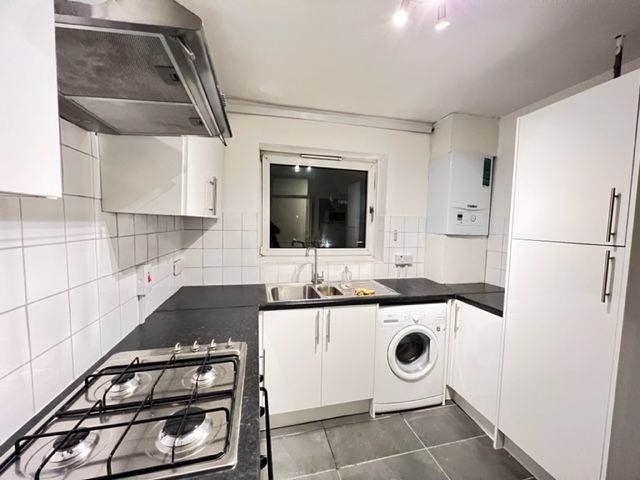 Apartment at Ashton Road, Greater London