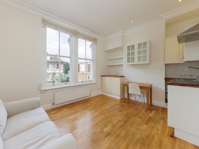 Apartment at Askew Road, Greater London
