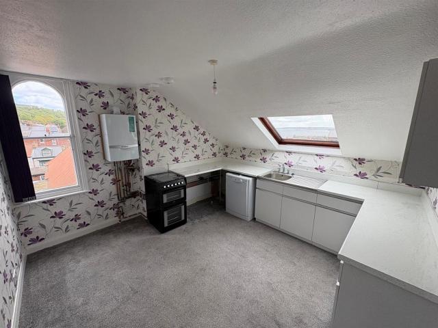 Apartment at Auborough Street, Scarborough