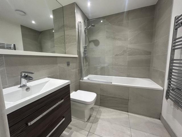 Apartment at Audby Lane, Leeds