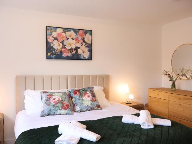 Apartment at Avenue Road, Greater London