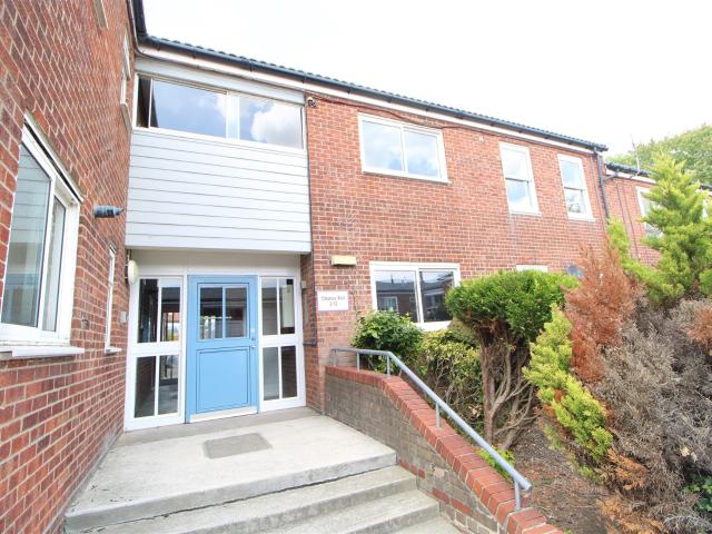 Apartment at Avon Way, Colchester