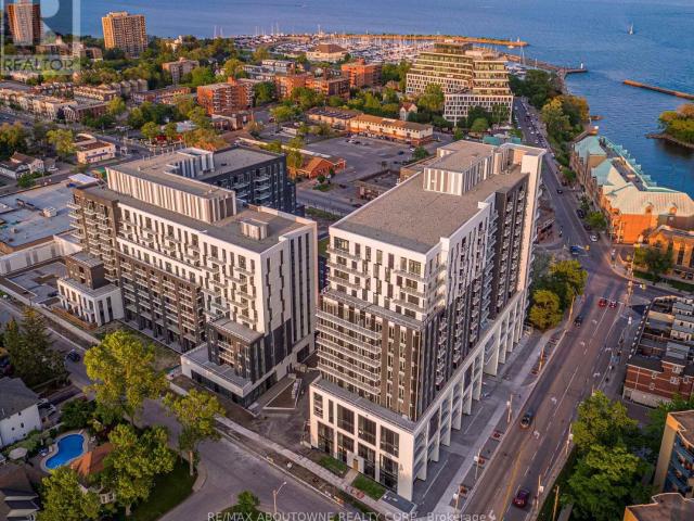 apartment at B0903 – 133 BRONTE ROAD